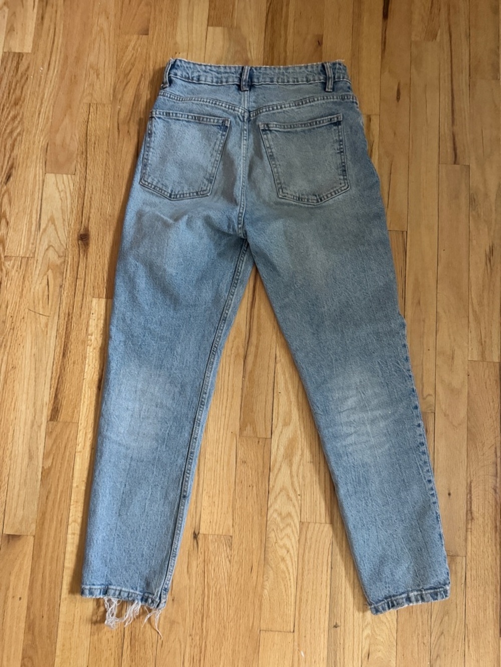 Zara Light Wash High-Rise Straight Leg Mom Jeans - Size 6 - Picture 2 of 7